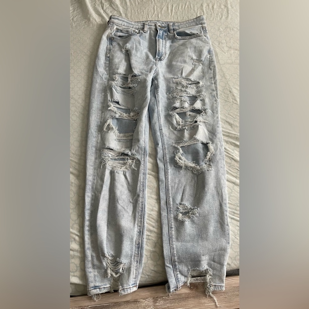 AE Size 12 Stretch Mom Jean